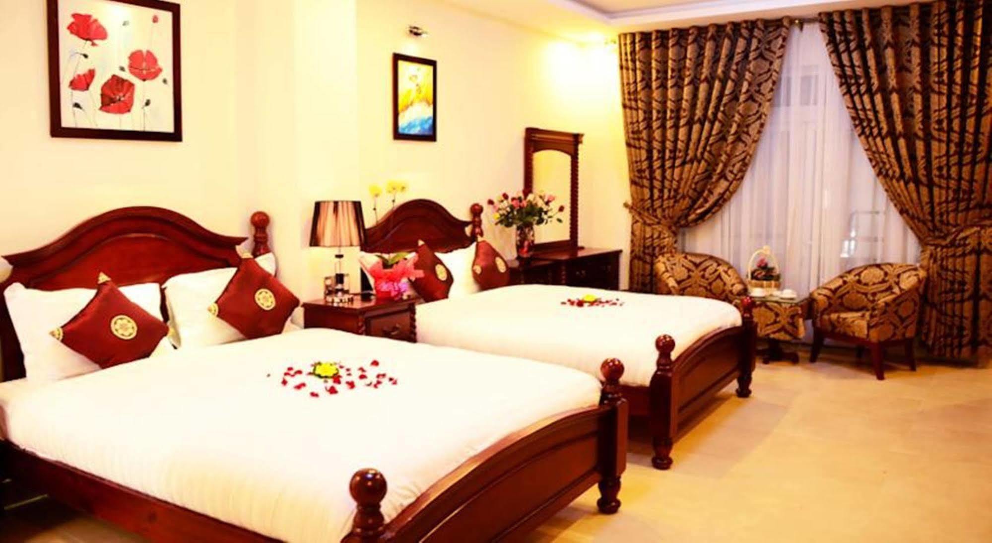 Sen Vang Hotel Da Lat Esterno foto